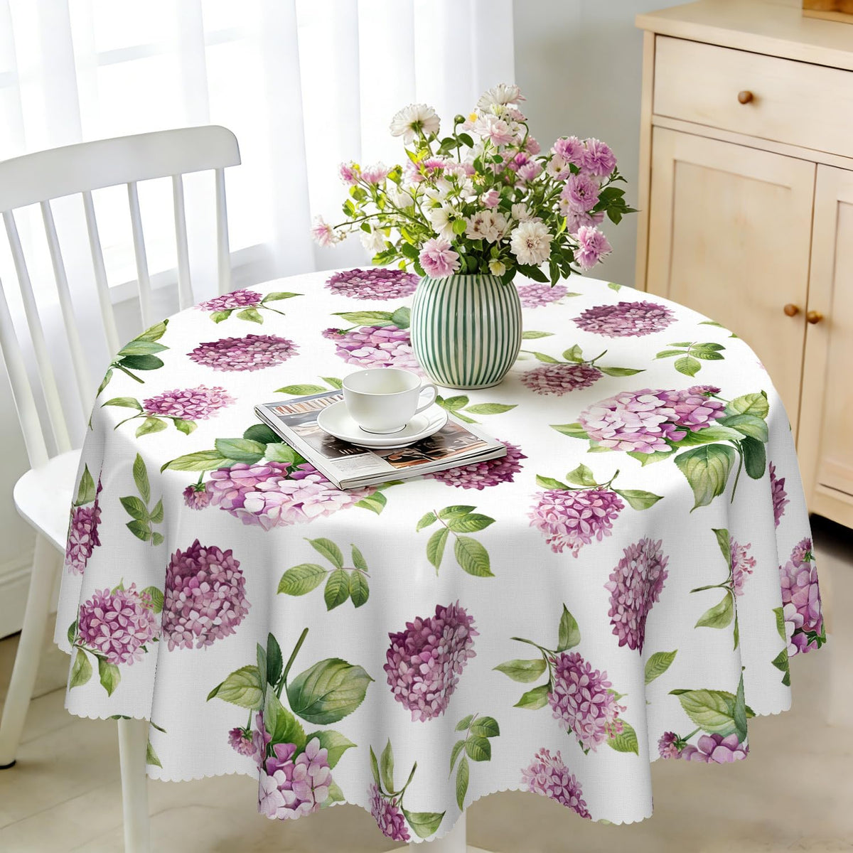 Round Tablecloth 120 cm Weatherproof Washable Polyester Dandelion Floral Pattern Outdoor Tablecloth for Garden Kitchen Dining Room Balcony for 2-4 People Waterproof and Durable
